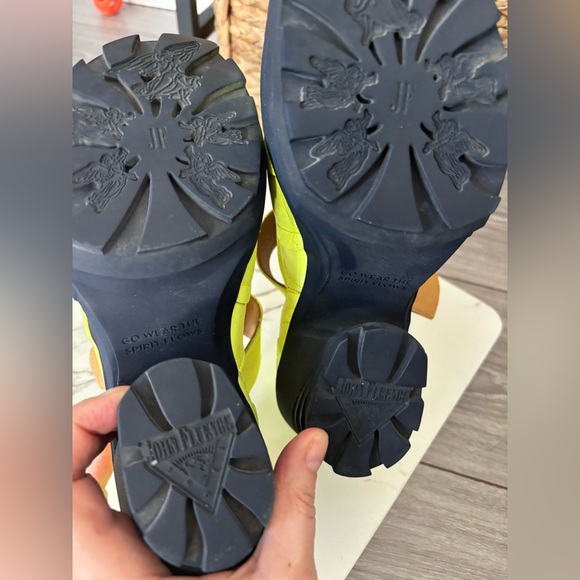 John Fluevog Shoes - Picture 9 of 15